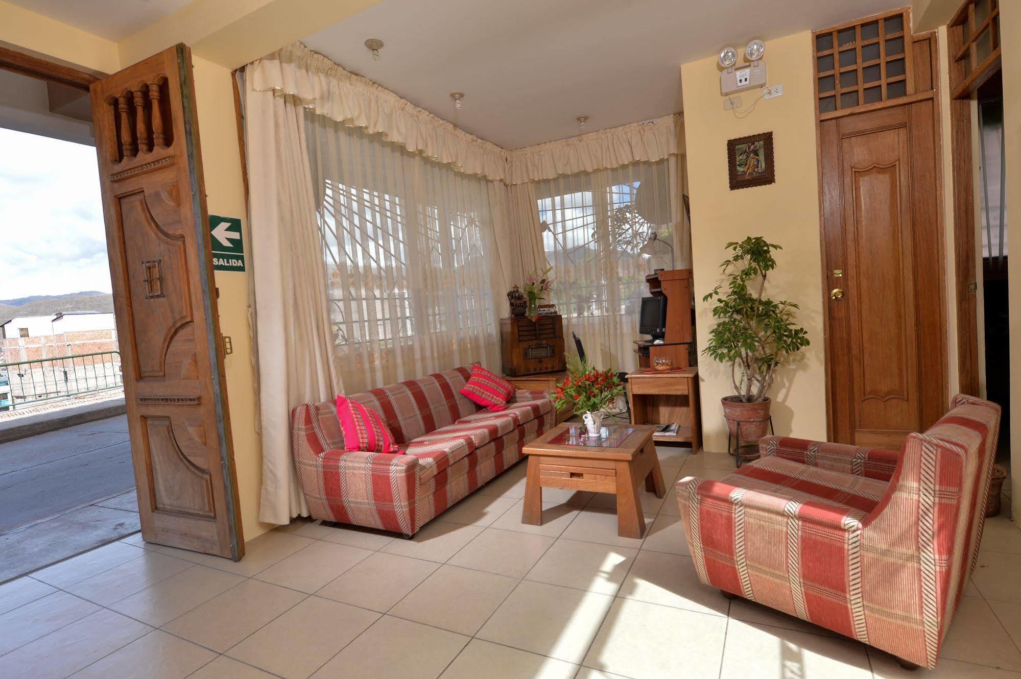 Hostal Atlantis Κούζκο Εξωτερικό φωτογραφία